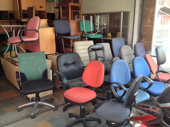 Chuyên mua bán thanh lý bàn ghế văn phòng tại Hà Đông Uy Tín Chuyên mua bán thanh lý bàn ghế văn phòng tại Hà Đông Uy Tín 2
