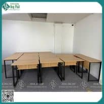 thanh lý bàn yếm chân sắt 60x80 cao 75cm mới 98%