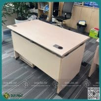 Thanh lý ghế bàn fami mới 98% Thanh lý ghế bàn fami mới 98%