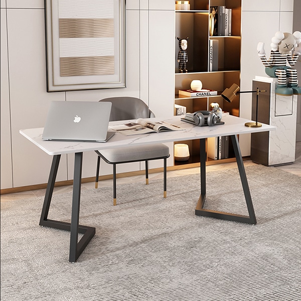 Gợi ý cách trang trí bàn làm việc tại nhà