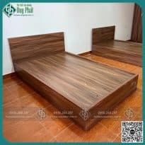 giường gỗ công nghiệp kt 1m8x2m (không ngăn kéo) Mới 100% giường gỗ công nghiệp kt 1m8x2m (không ngăn kéo) Mới 100%